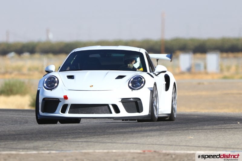 Porsche 911 GT3 RS white