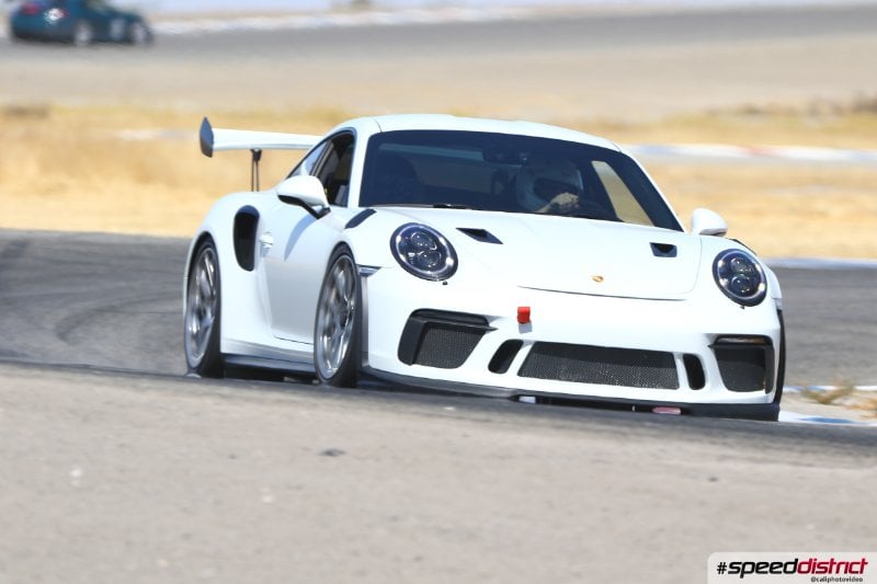 Porsche 911 GT3 RS white