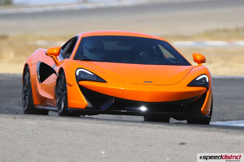 McLaren 570S