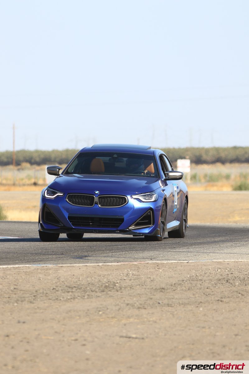 BMW M240i