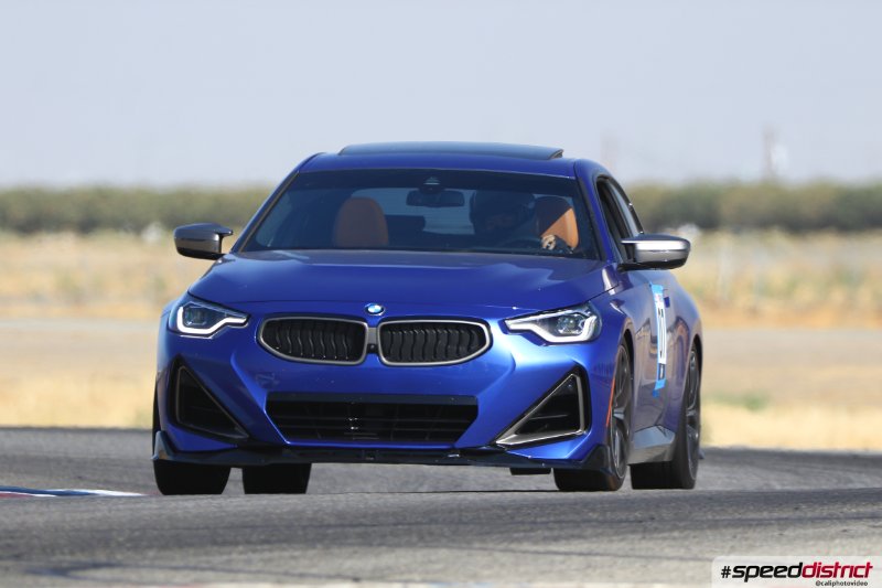 BMW M240i