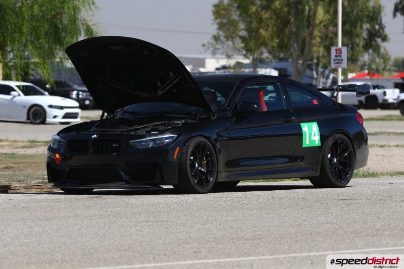 BMW M4 Black Sapphire Metallic