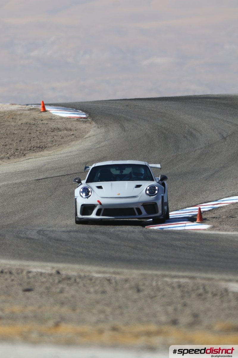 Porsche 911 GT3 RS chalk