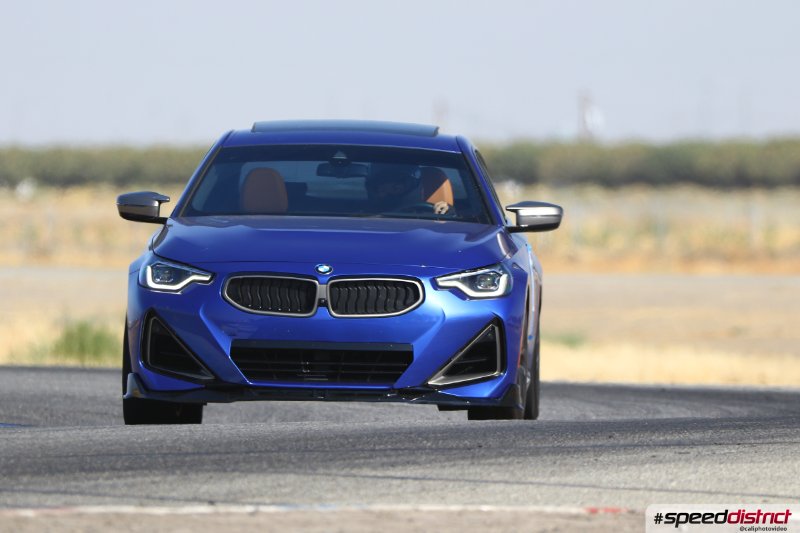 BMW M240i