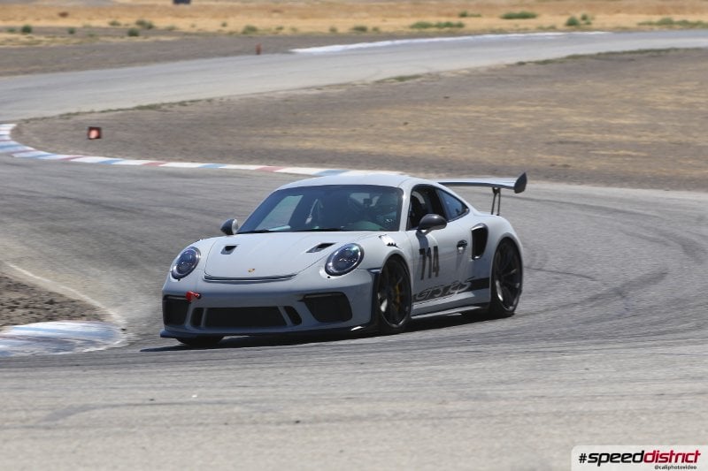 Porsche 911 GT3 RS chalk