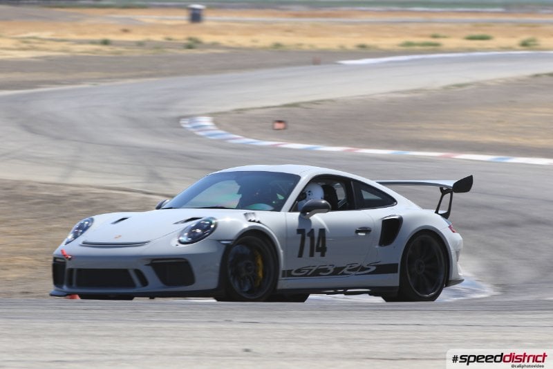 Porsche 911 GT3 RS chalk