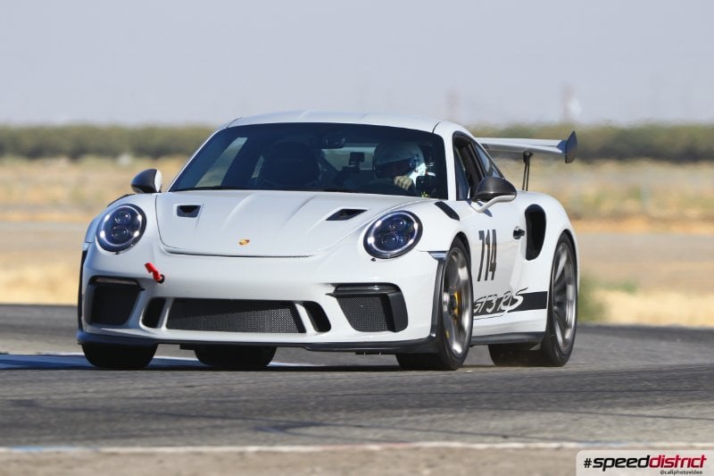 Porsche 911 GT3 RS white
