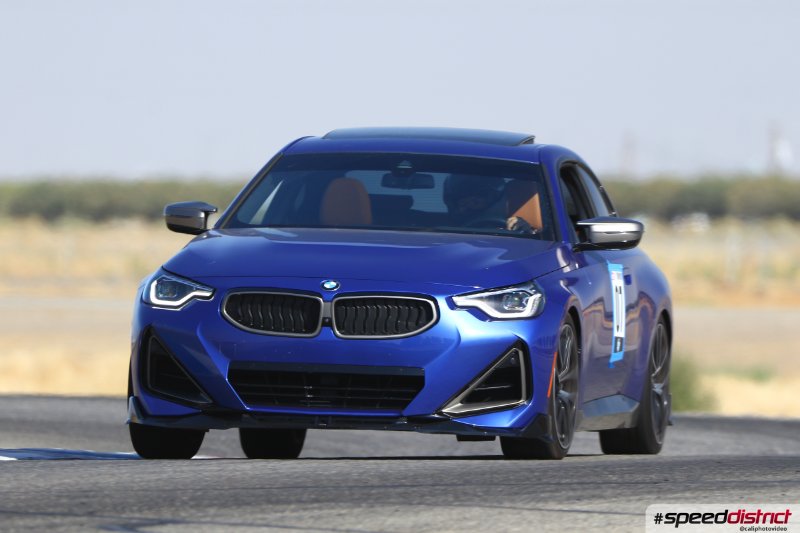 BMW M240i