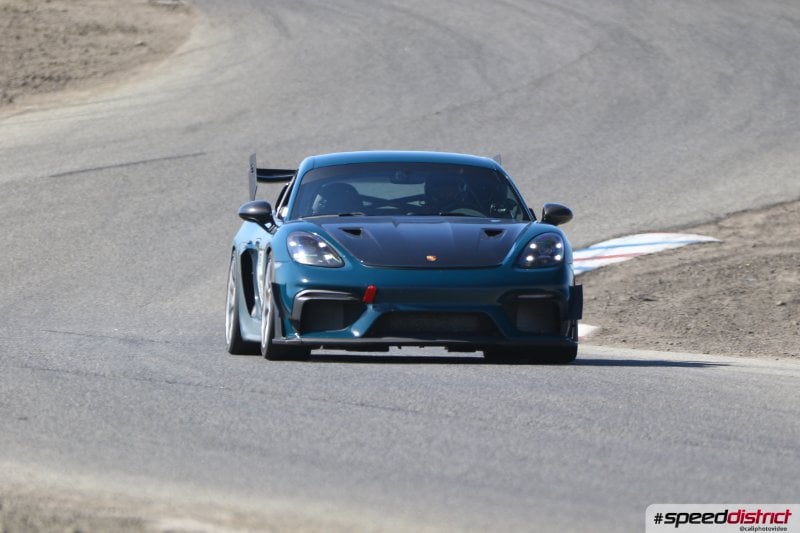 Porsche Cayman GT4 RS