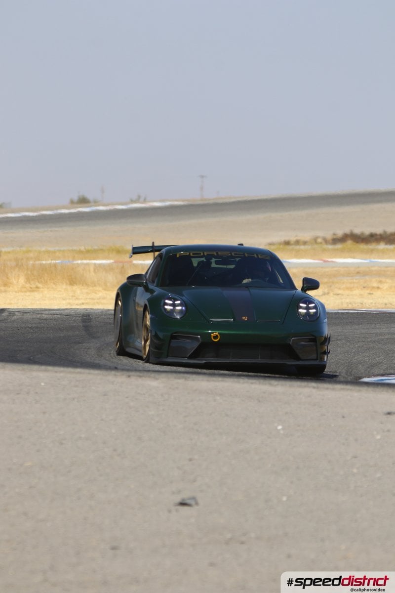 Porsche 911 GT3 RS green