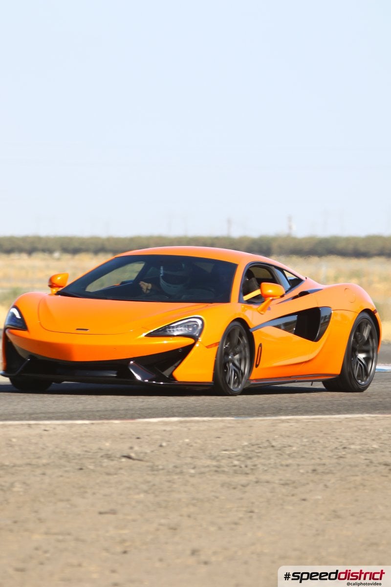 McLaren 570S