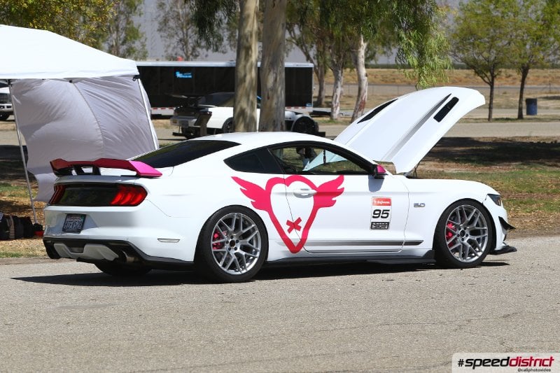 Ford Mustang Oxford White