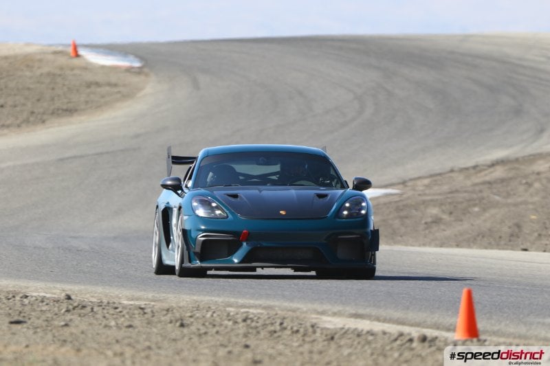 Porsche Cayman GT4 RS