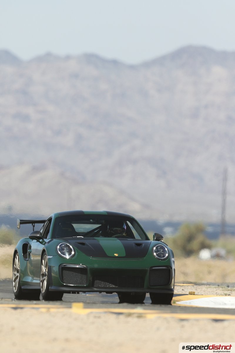 Porsche 911 GT2 RS