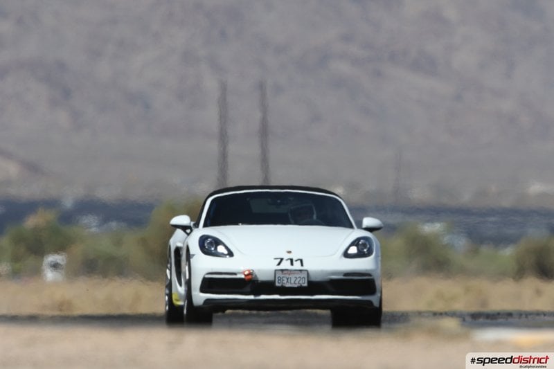 Porsche Cayman GT4