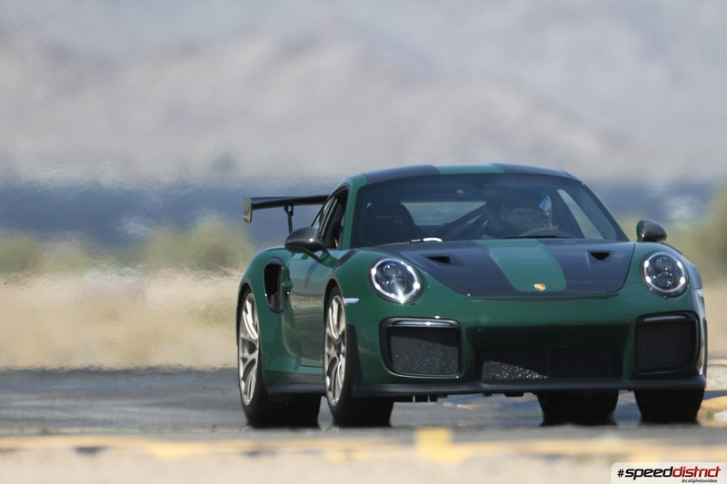 Porsche 911 GT2 RS