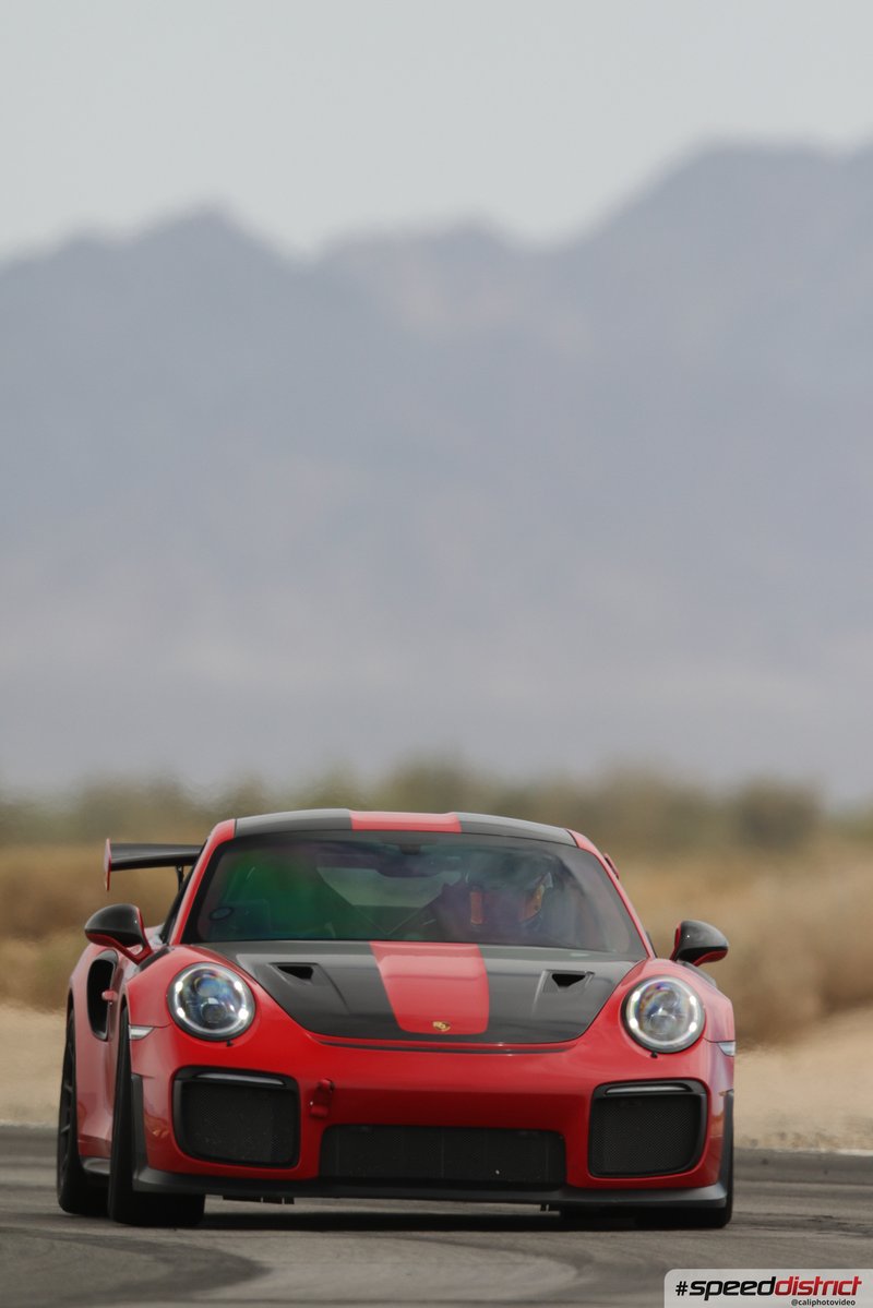 Porsche 911 GT2 RS