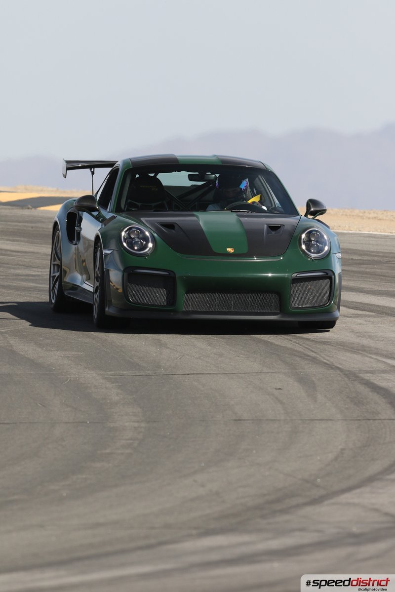 Porsche 911 GT2 RS