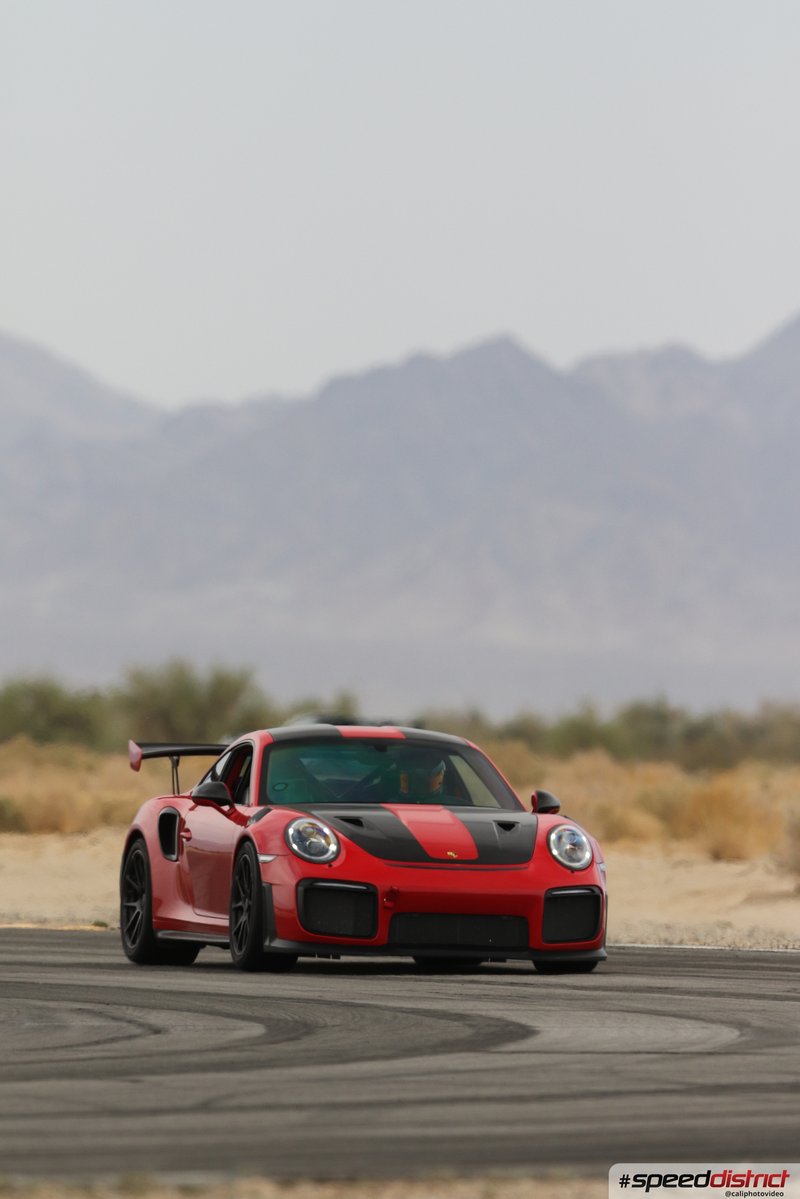 Porsche 911 GT2 RS