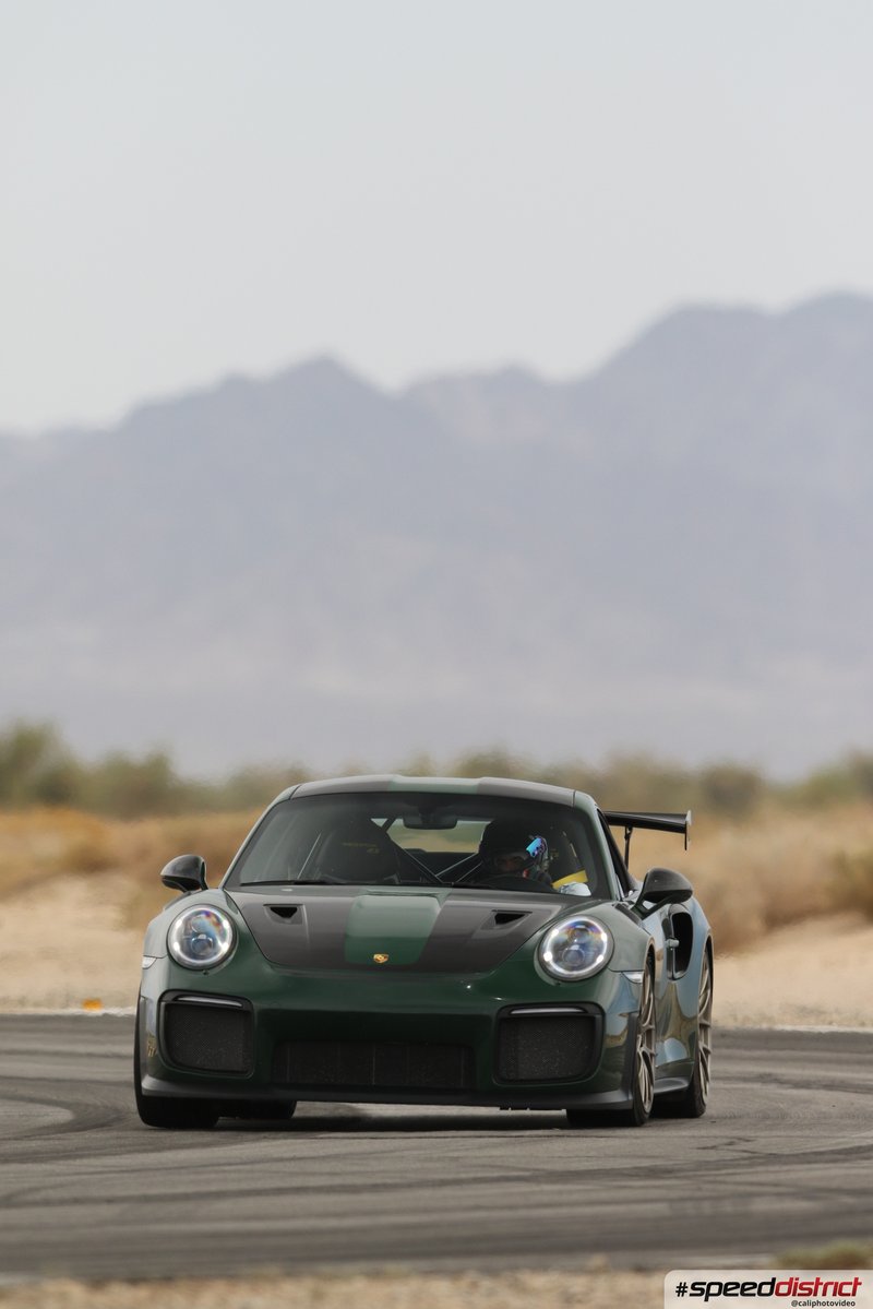 Porsche 911 GT2 RS
