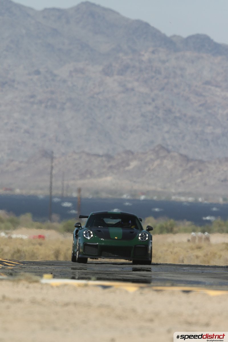 Porsche 911 GT2 RS