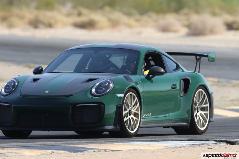 Porsche 911 GT2 RS
