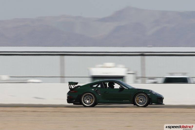 Porsche 911 GT2 RS
