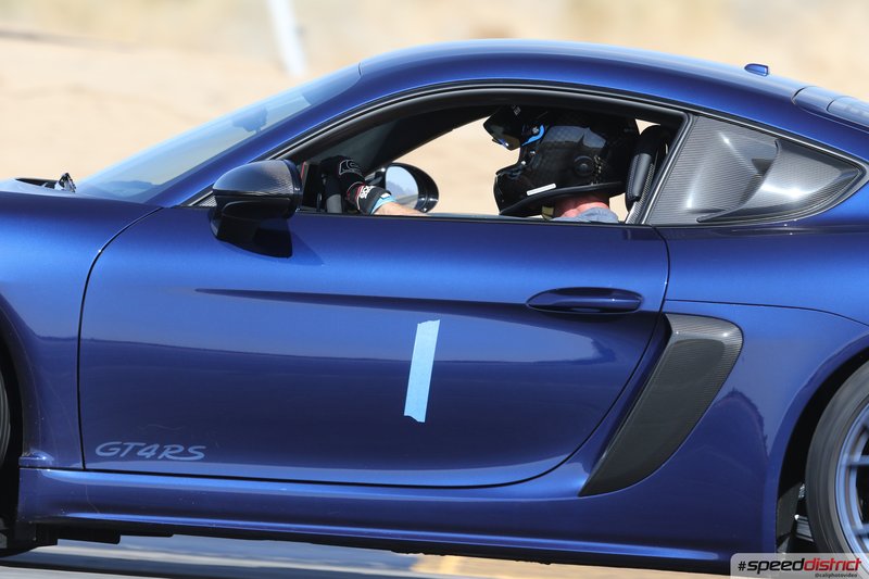 Porsche Cayman GT4 RS