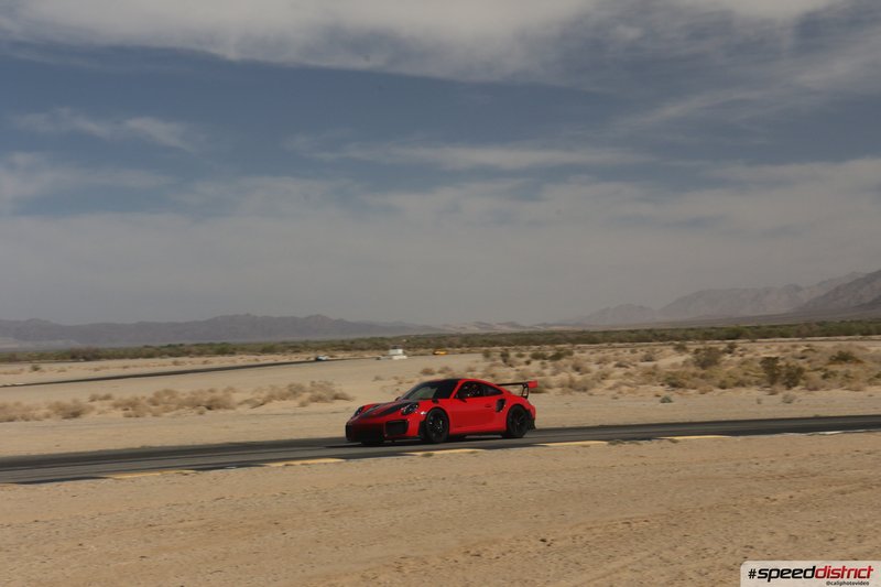Porsche 911 GT2 RS