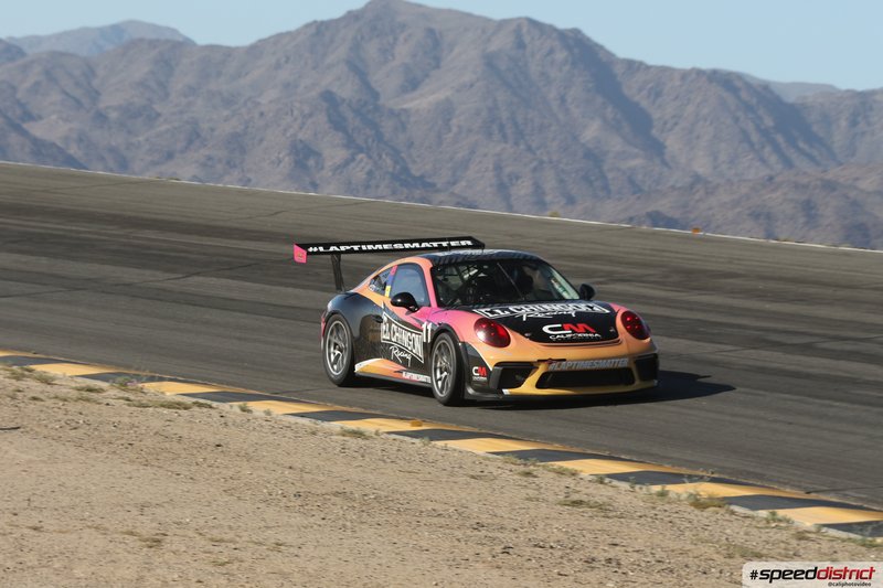 Porsche 911 GT3 Cup orange