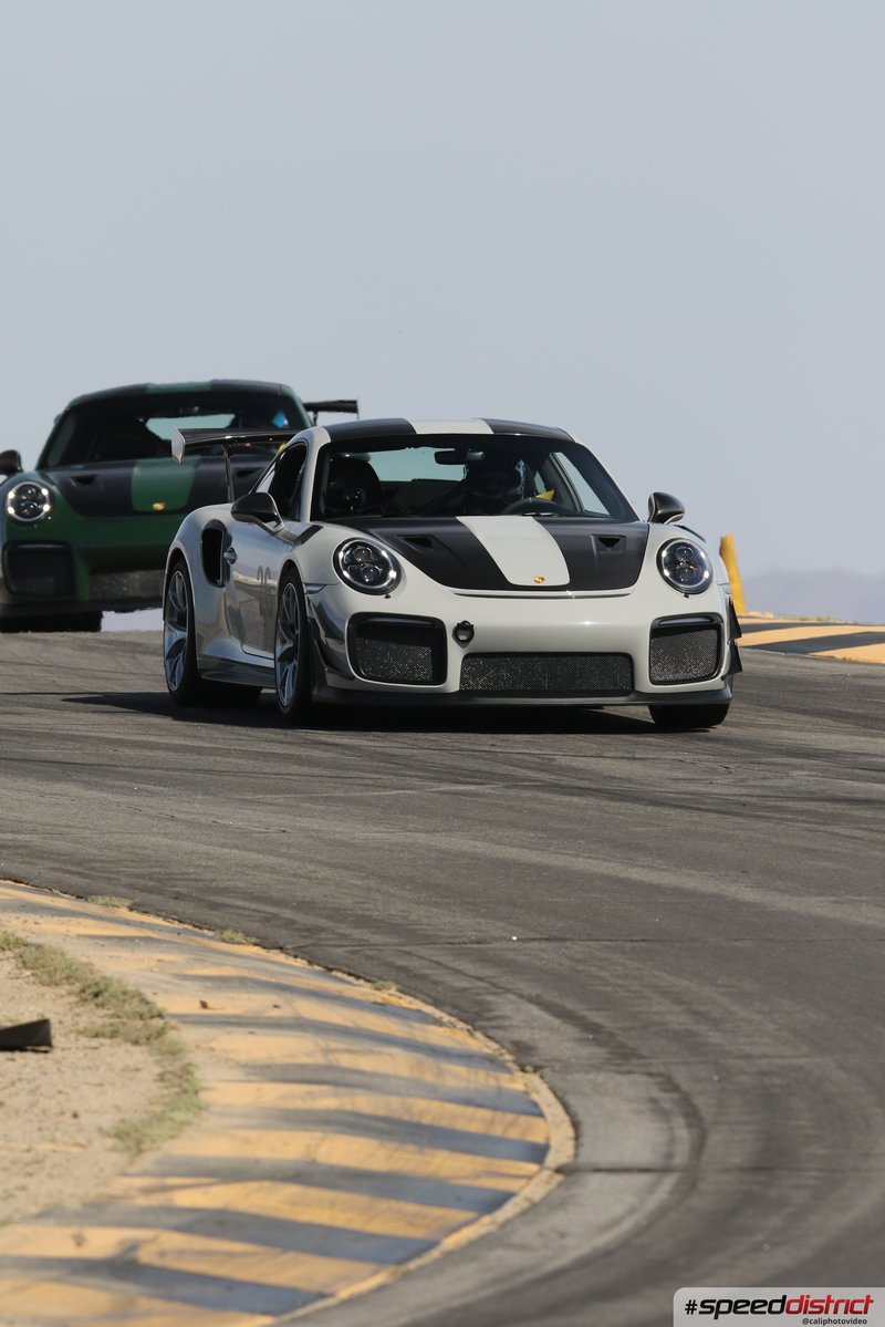 Porsche 911 GT2 RS