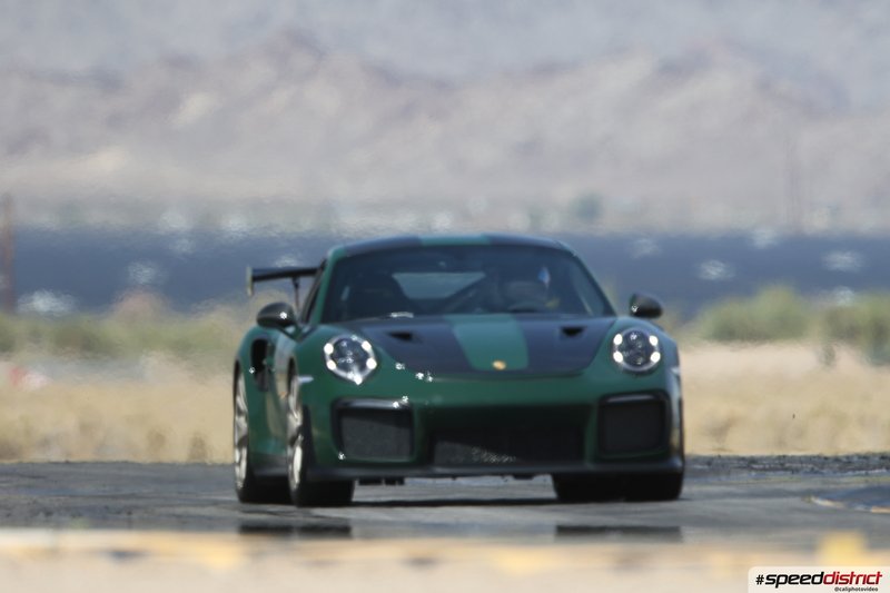 Porsche 911 GT2 RS