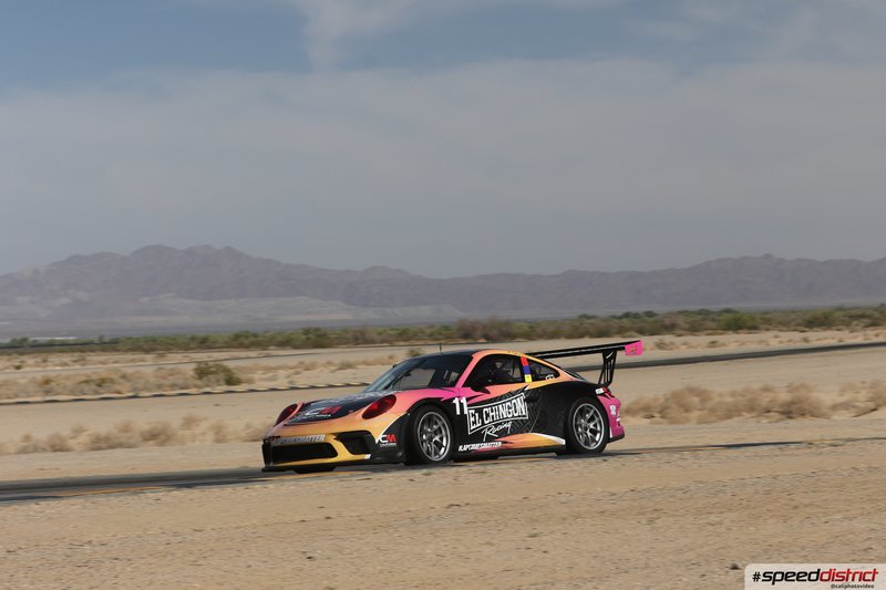 Porsche 911 GT3 Cup pink