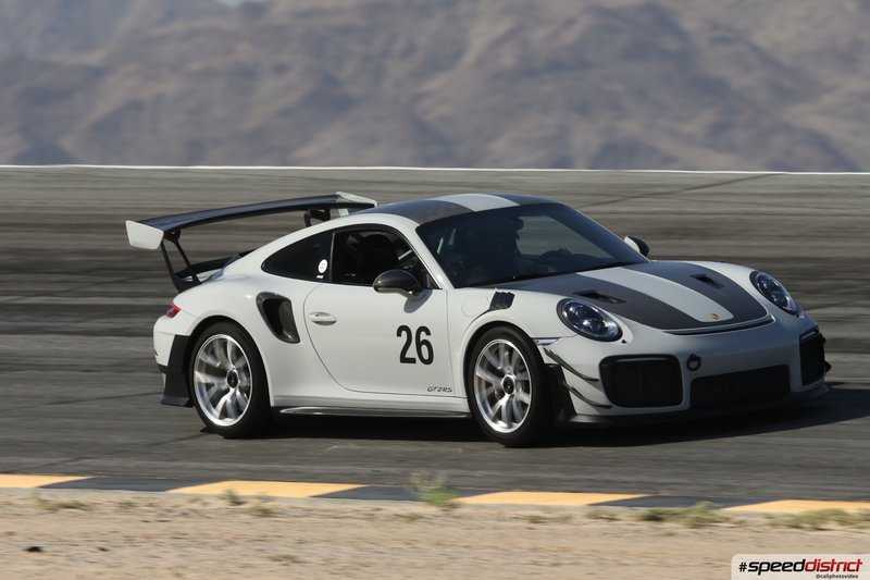 Porsche 911 GT2 RS