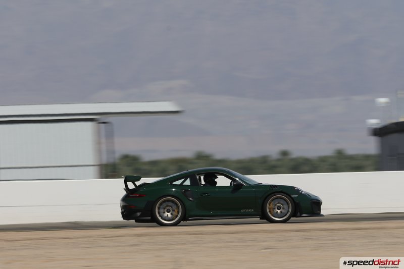 Porsche 911 GT2 RS