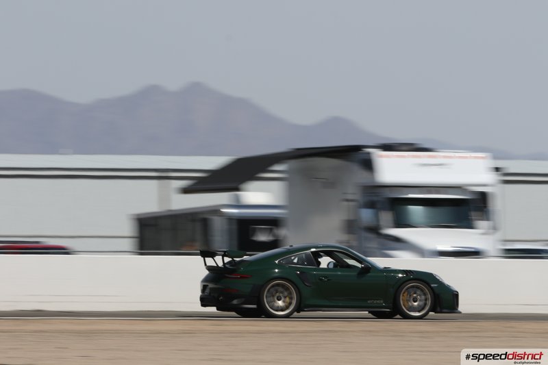 Porsche 911 GT2 RS