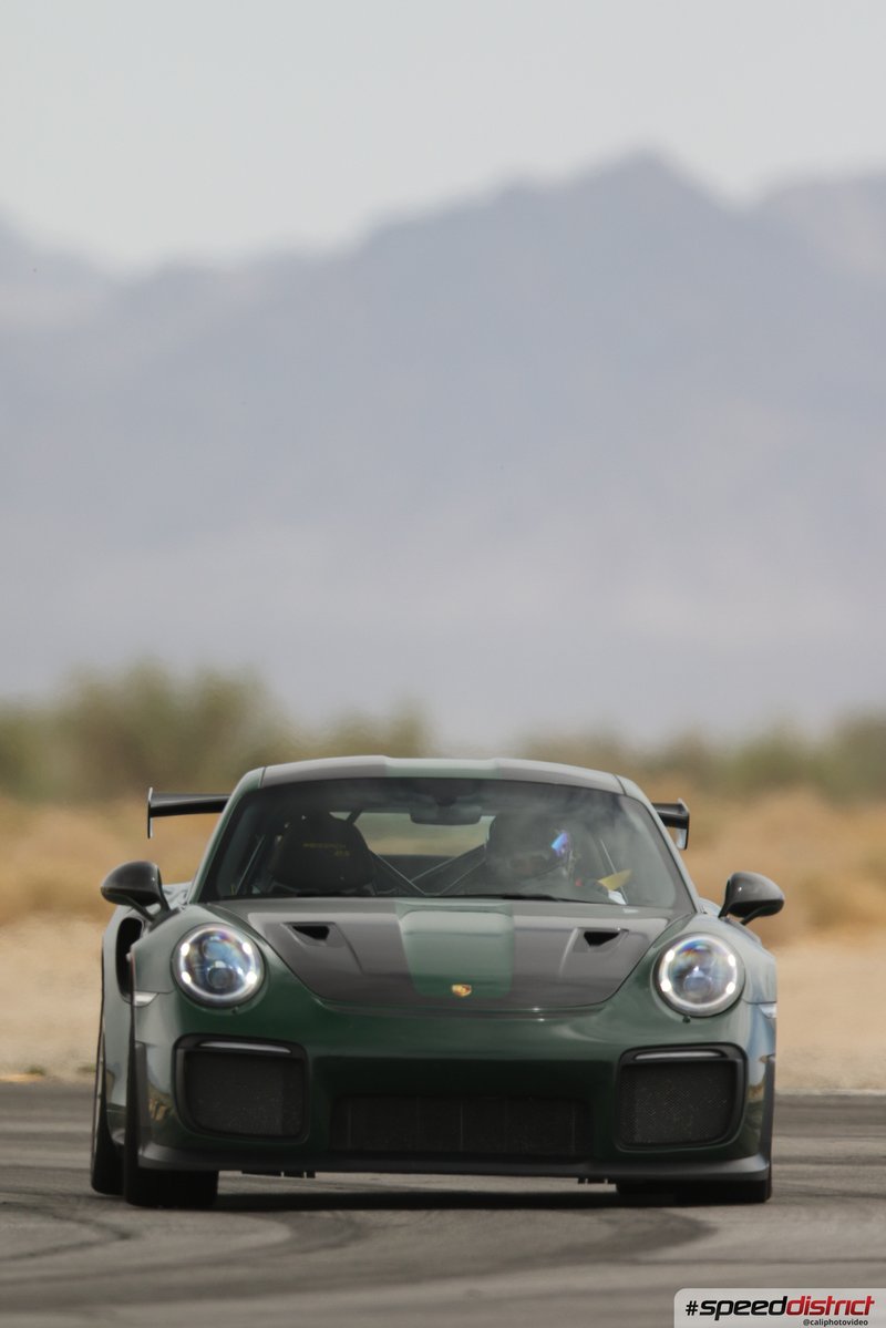 Porsche 911 GT2 RS