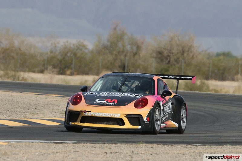 Porsche 911 GT3 Cup orange