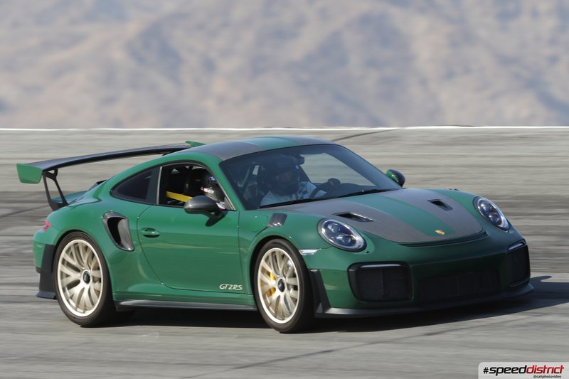 Porsche 911 GT2 RS
