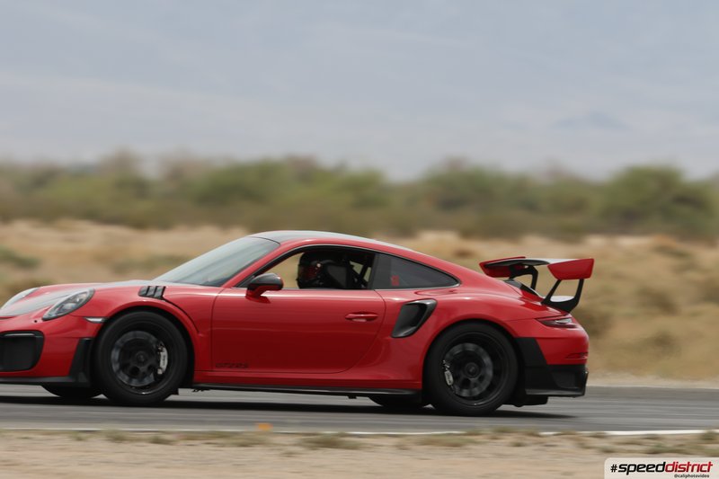 Porsche 911 GT2 RS