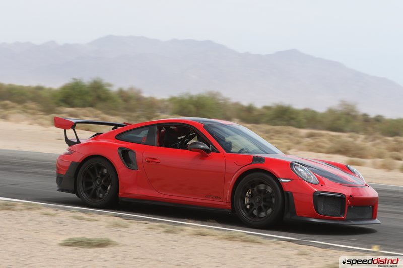 Porsche 911 GT2 RS