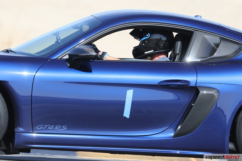 Porsche Cayman GT4 RS