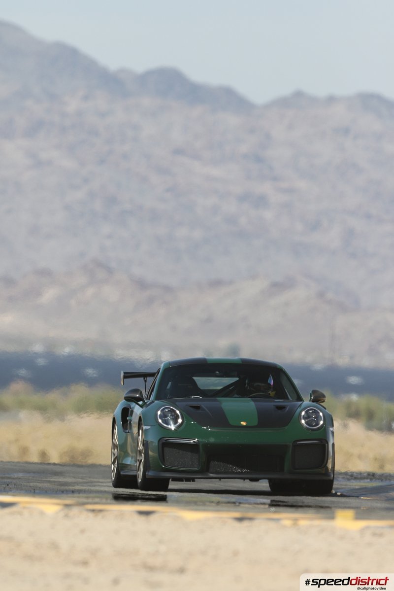 Porsche 911 GT2 RS