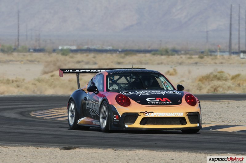 Porsche 911 GT3 Cup orange