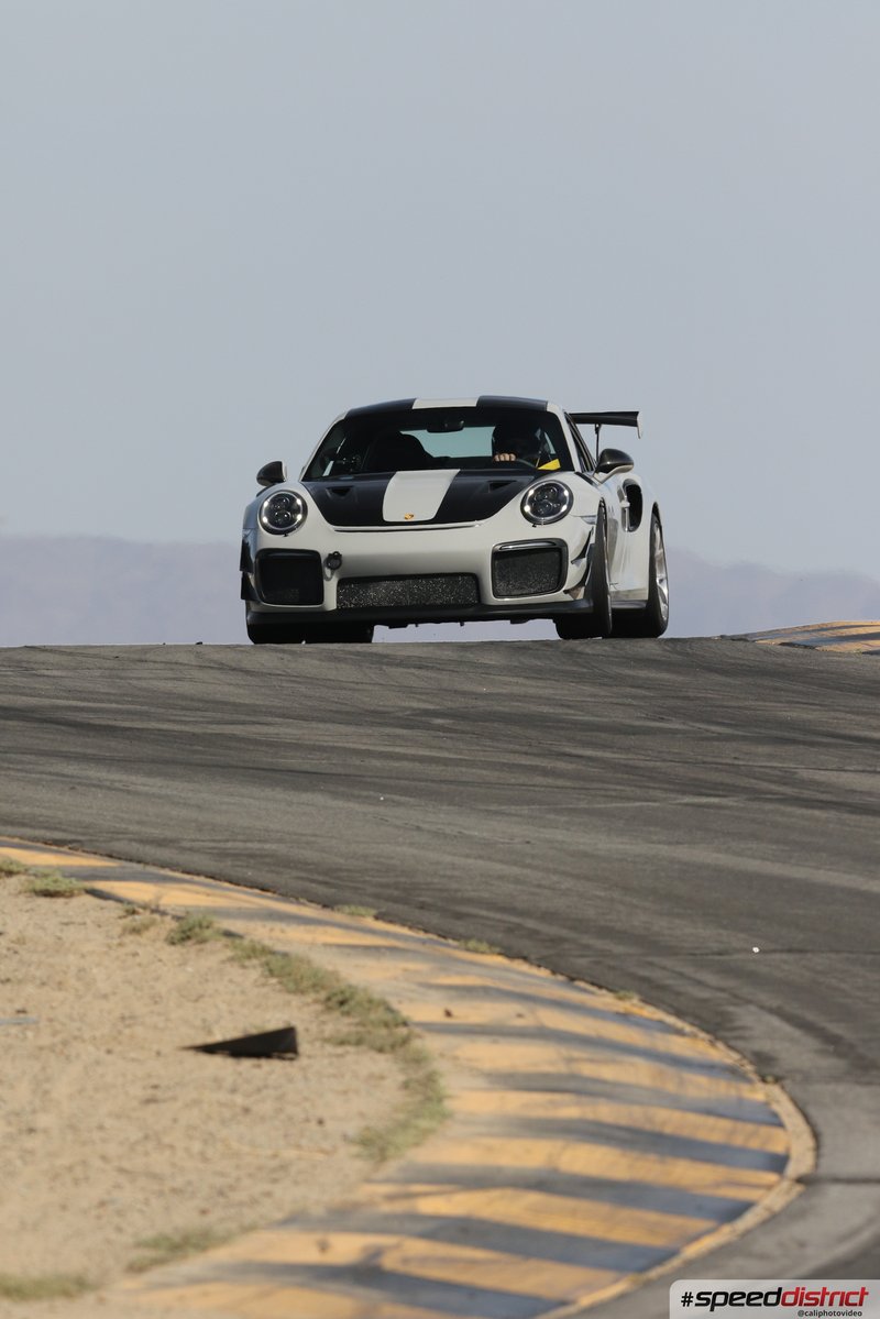 Porsche 911 GT2 RS