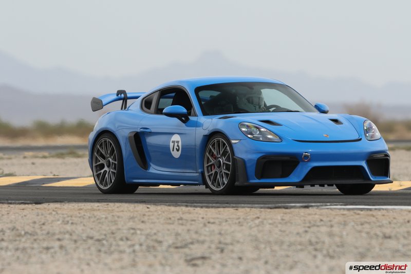 Porsche Cayman GT4