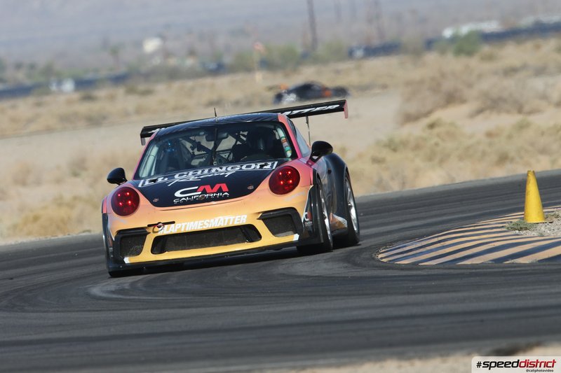 Porsche 911 GT3 Cup orange