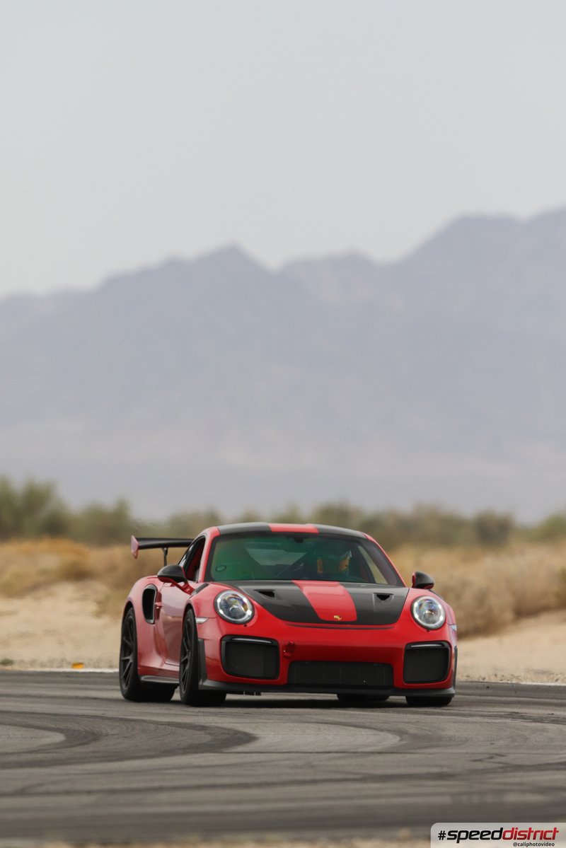 Porsche 911 GT2 RS
