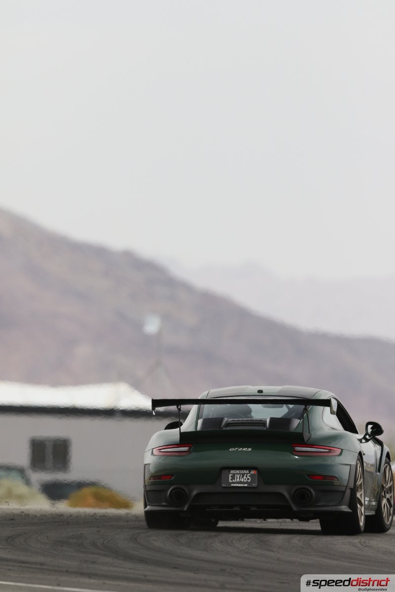 Porsche 911 GT2 RS