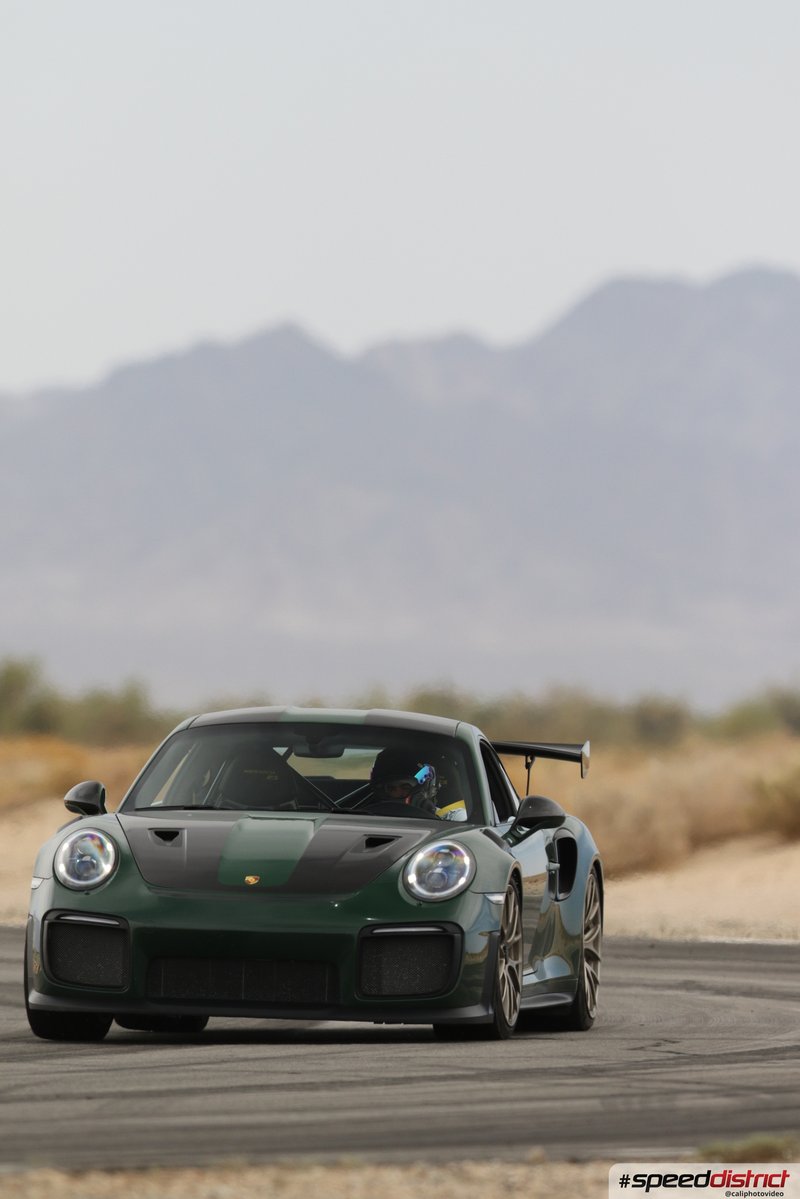 Porsche 911 GT2 RS